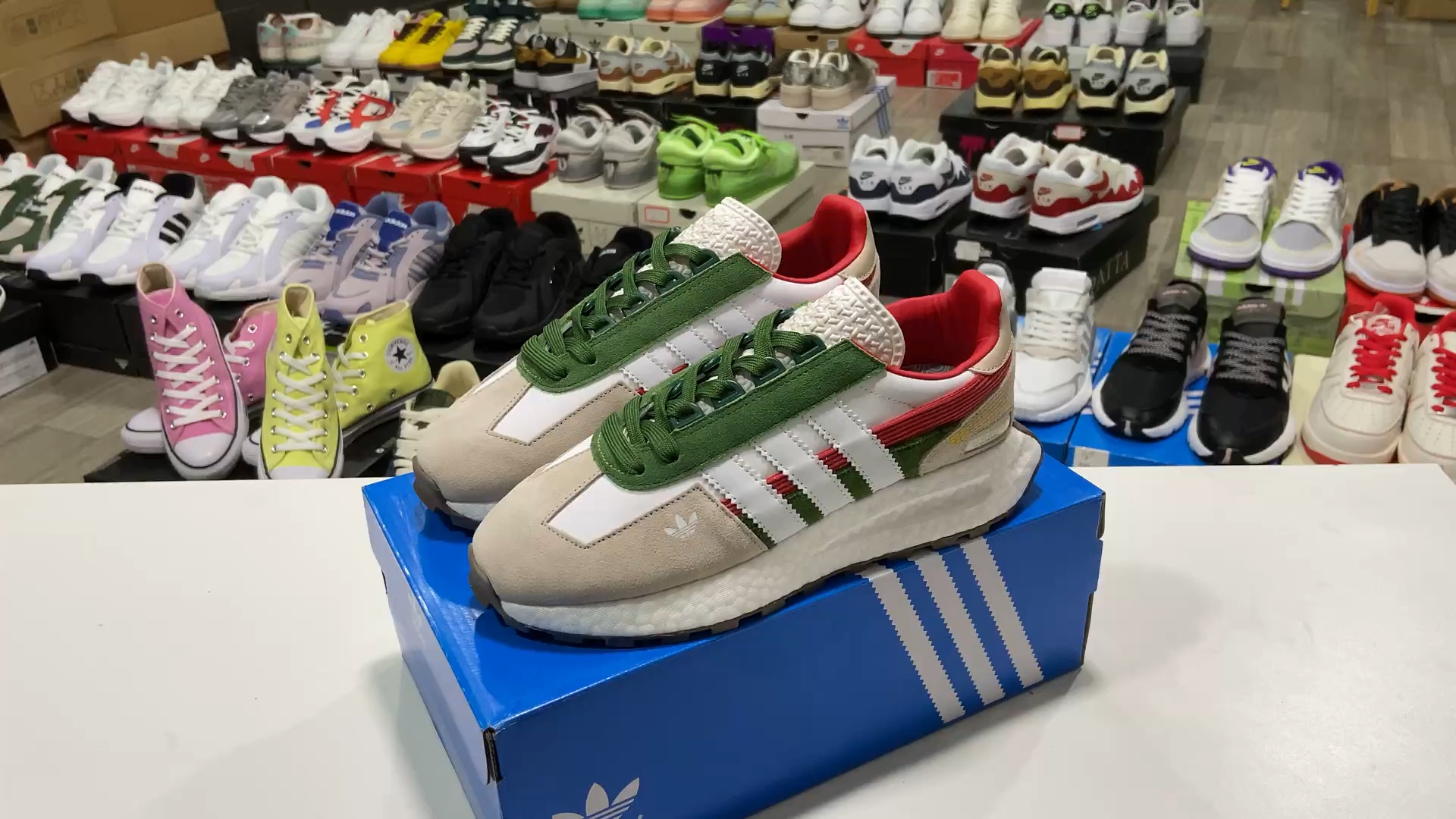 巴斯夫阿迪达斯Adidas RETROPY E5 新款低帮经典运动鞋哔哩哔哩bilibili