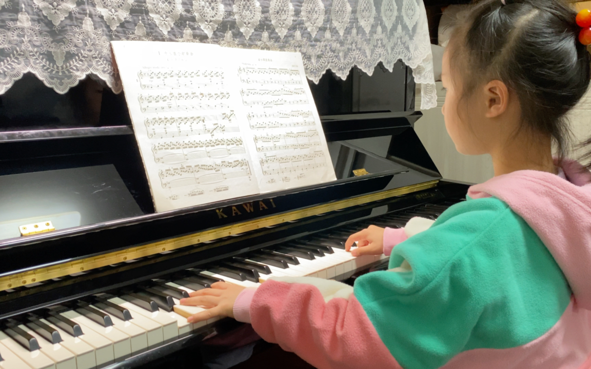 [图]【钢琴练习】巴赫十三首小前奏曲 C大调前奏曲(叽咪: 5岁10个月)