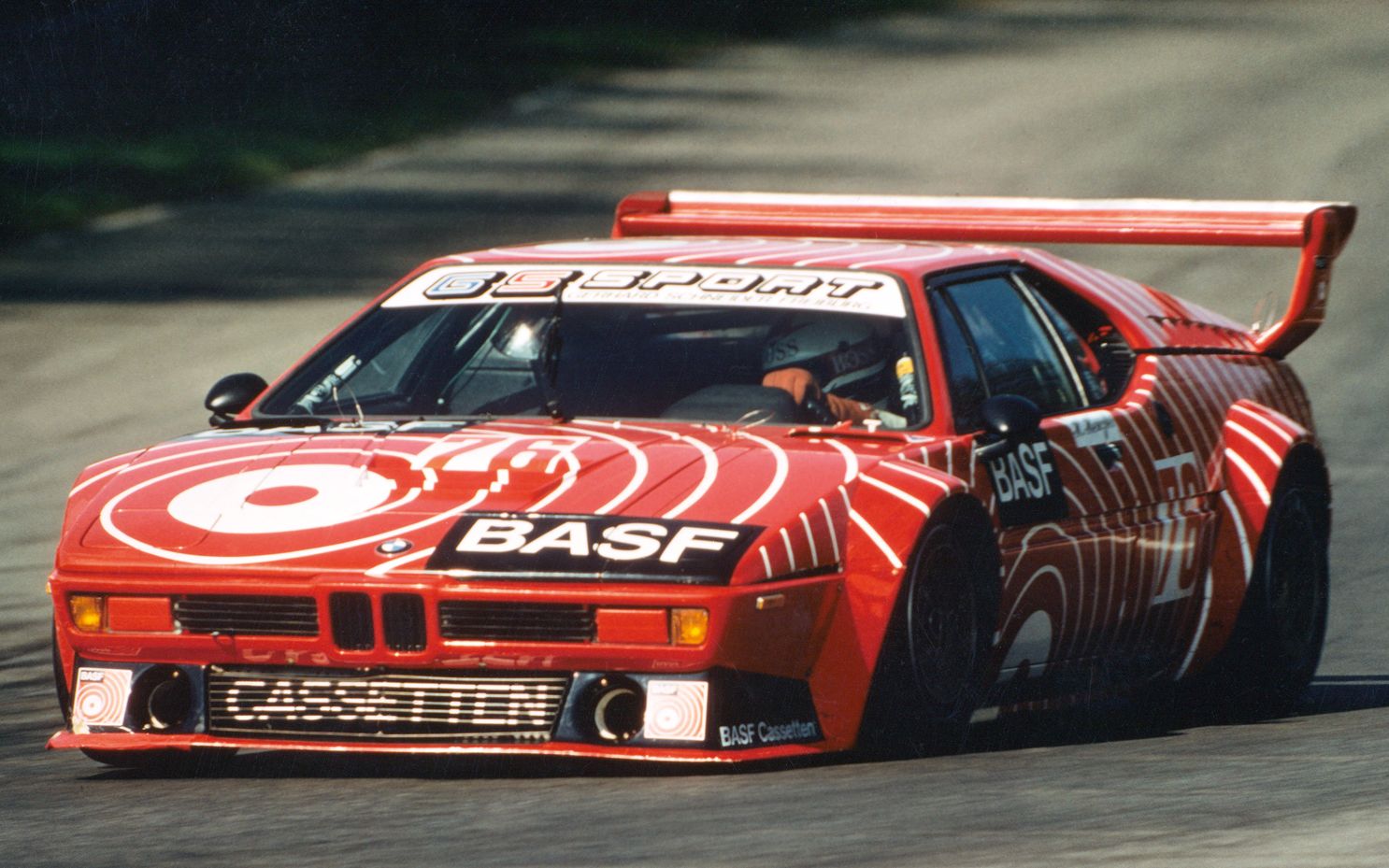 【破碎超跑梦】bmw m1 procar -热机&加速&回火~_哔哩哔哩 (゜-゜)つ