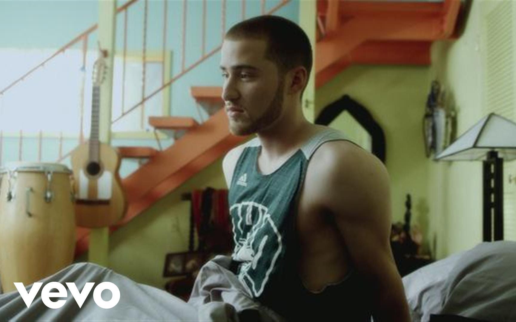 [图]Mike Posner - Please Don't Go 【MV】