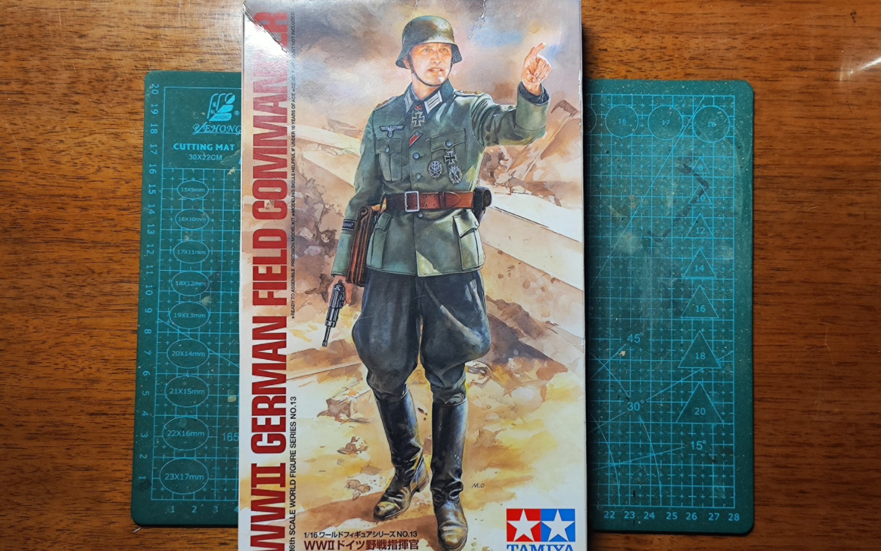 【模型测评】田宫 1/16 二战德军野战指挥官兵人模型