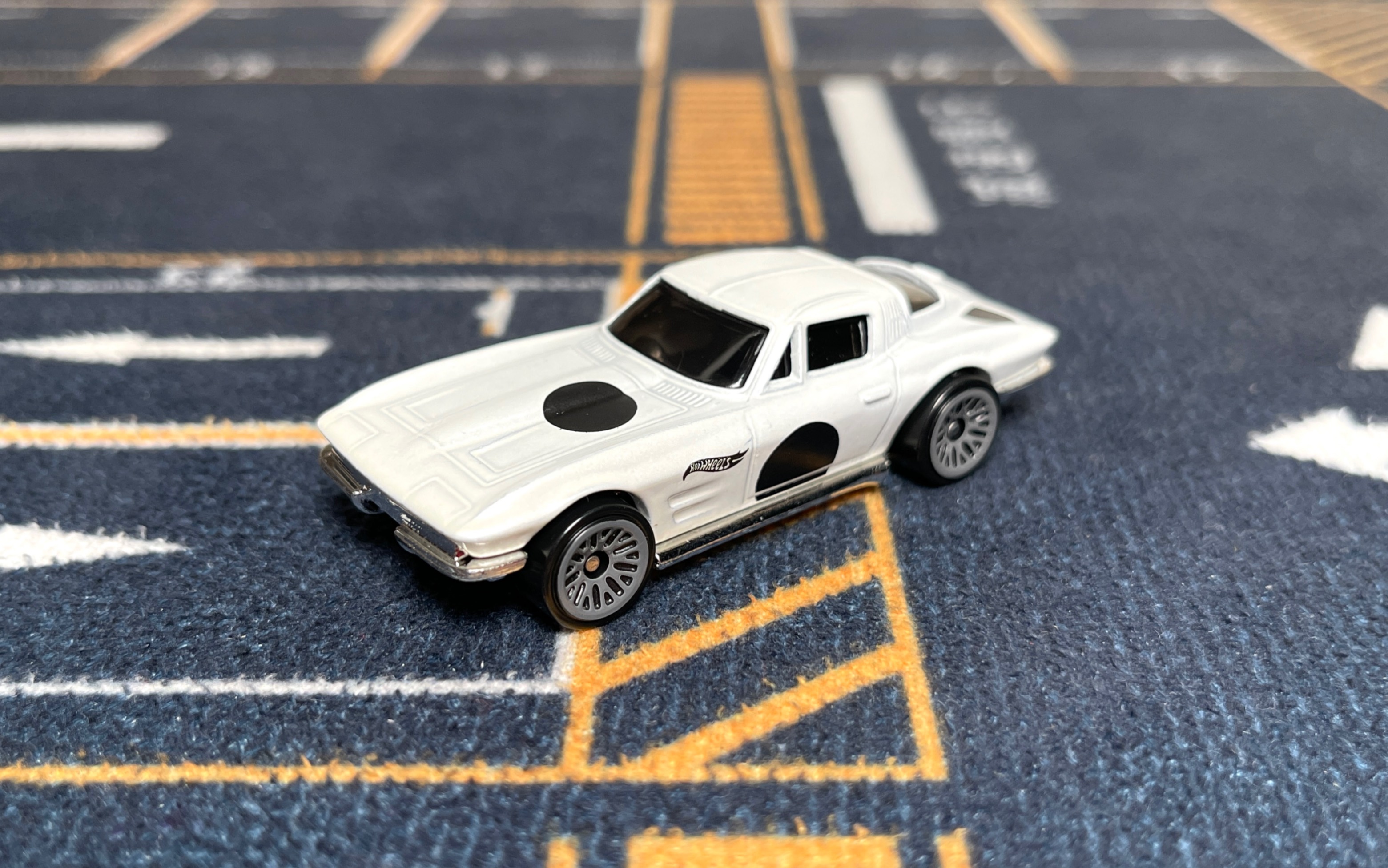 风火轮 hotwheels 科尔维特 corvette 64年 sting ray