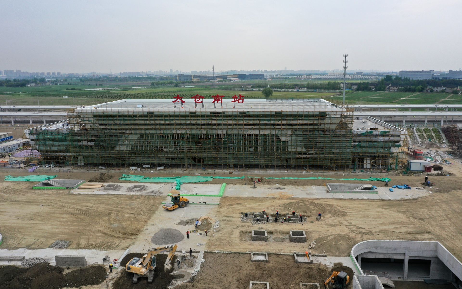 鹰眼看世界85-江苏·太仓南站,太仓站4月最新进展,两个月后就要通车了