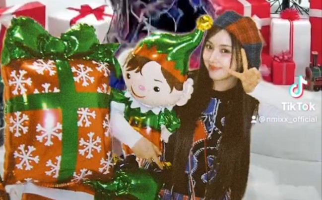 [图]"Do you know what JIWOO want for Christmas?"