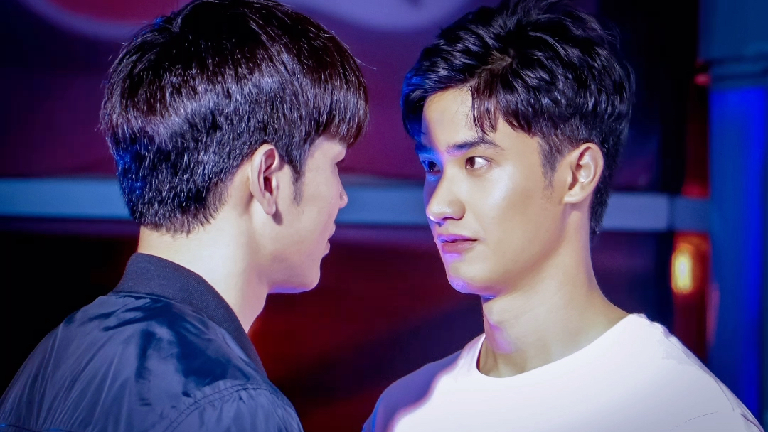 taynew我爱你无畏人海的拥挤