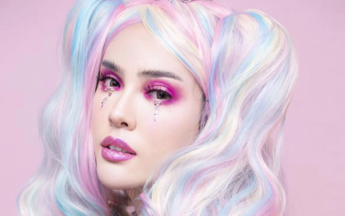 【泰国美妆】变性人妮莎的梦幻独角兽妆容分享79nisamanee.nutt