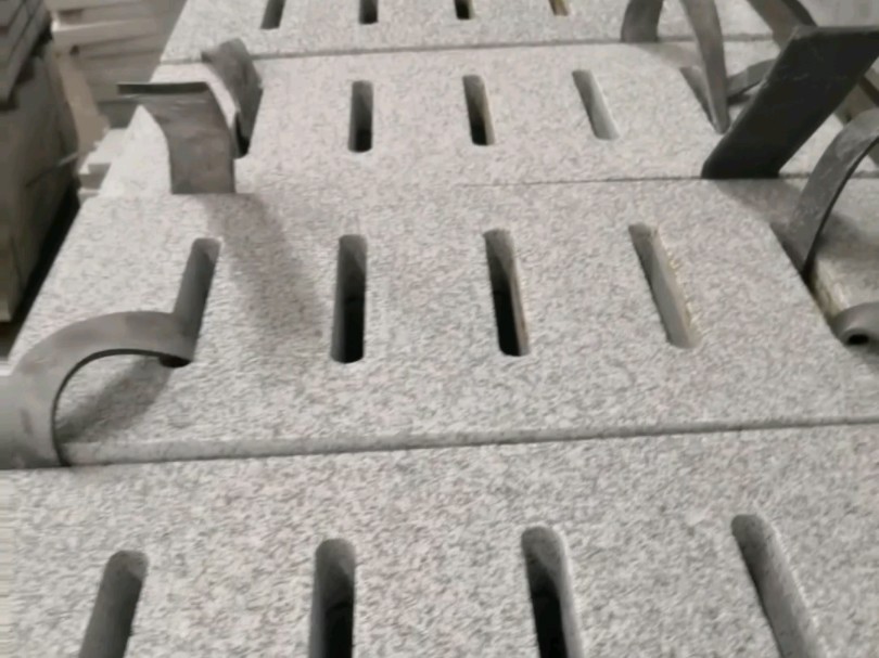 芝麻白石材沟盖板加工