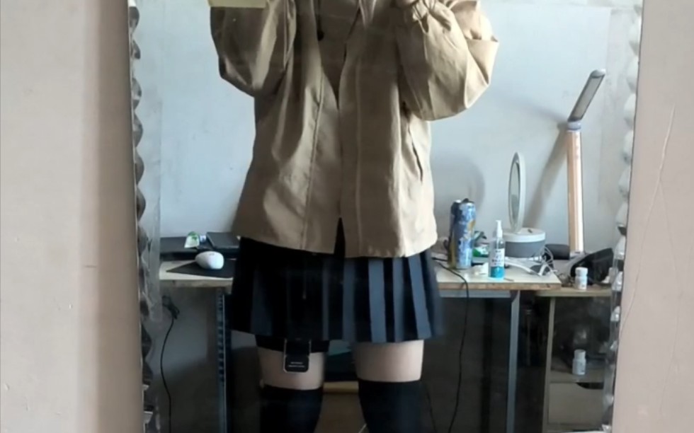 小男娘摇摆一坤坤秒