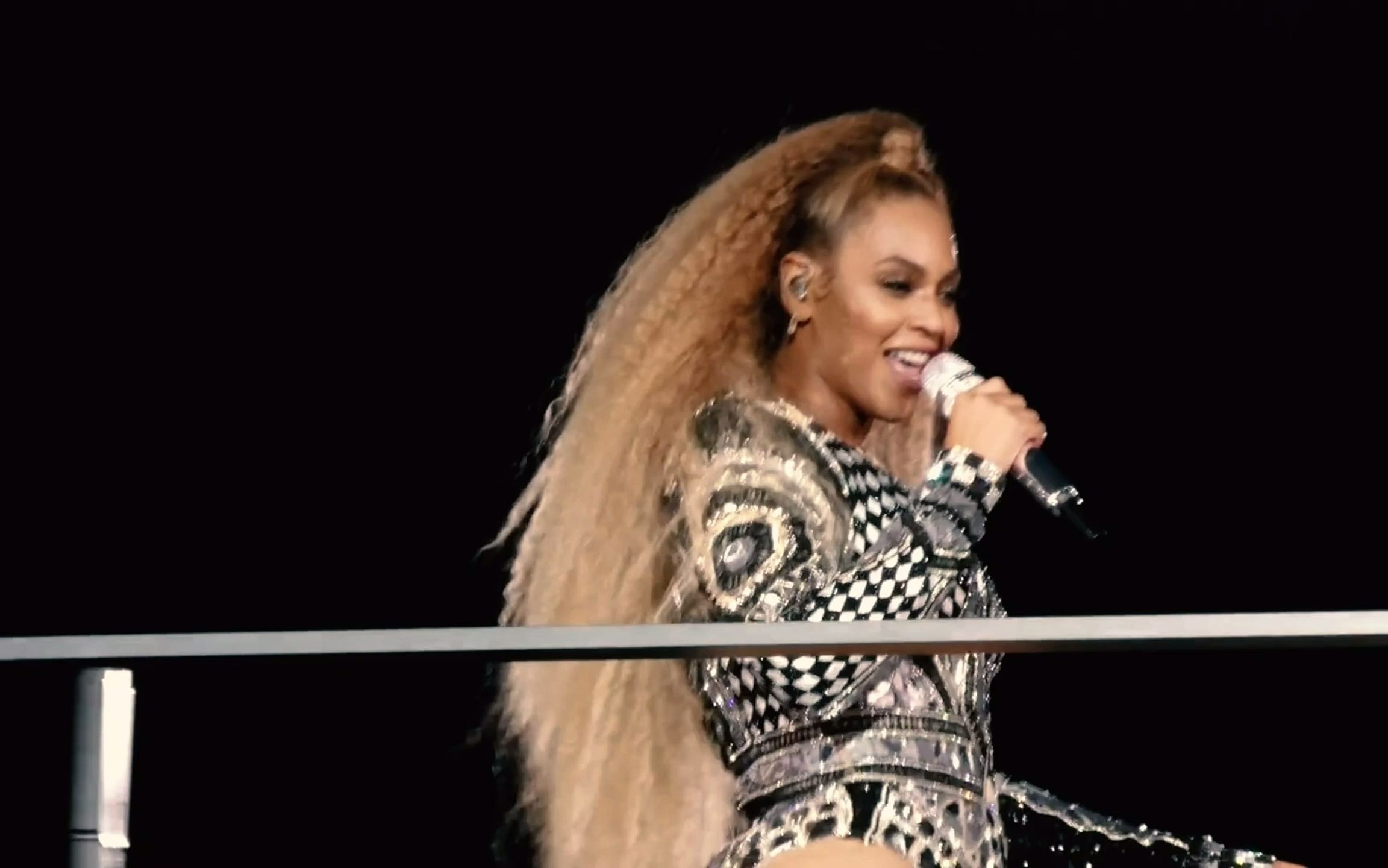 [图]Beyoncé – Formation