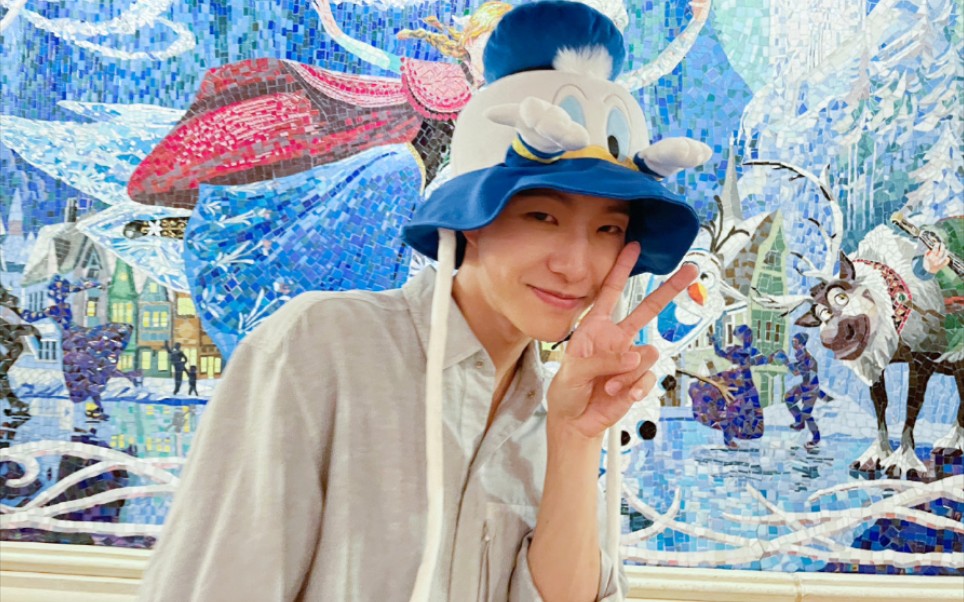 【张欣尧】笑起来的阳光大男孩