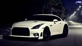 Gtr R35 挑战最高速下 哔哩哔哩 つロ干杯 Bilibili