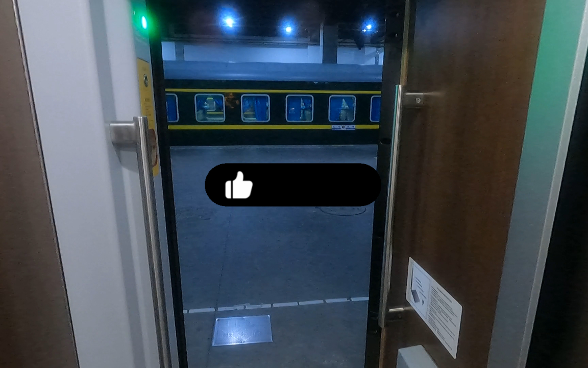 d782一等卧运动下走两步