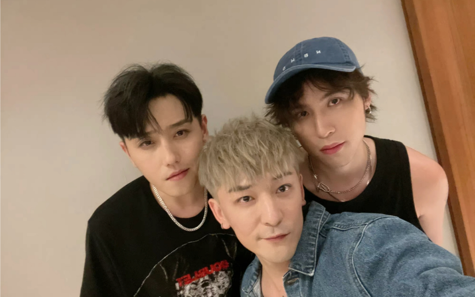 mic男团 符龙飞 张敬豪 "好久不见 瓦耀怂.