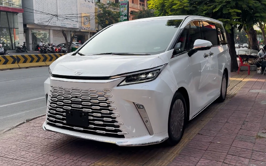 2023款雷克萨斯lm350h 混合动力 外观和内饰细节