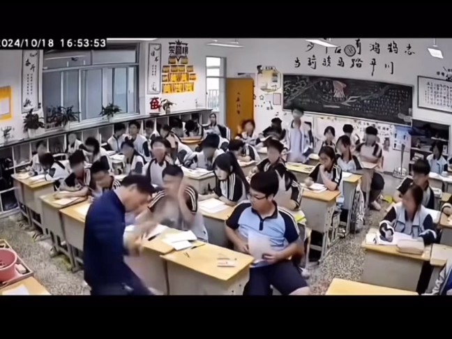疑似《爆裂鼓手》原片泄露。