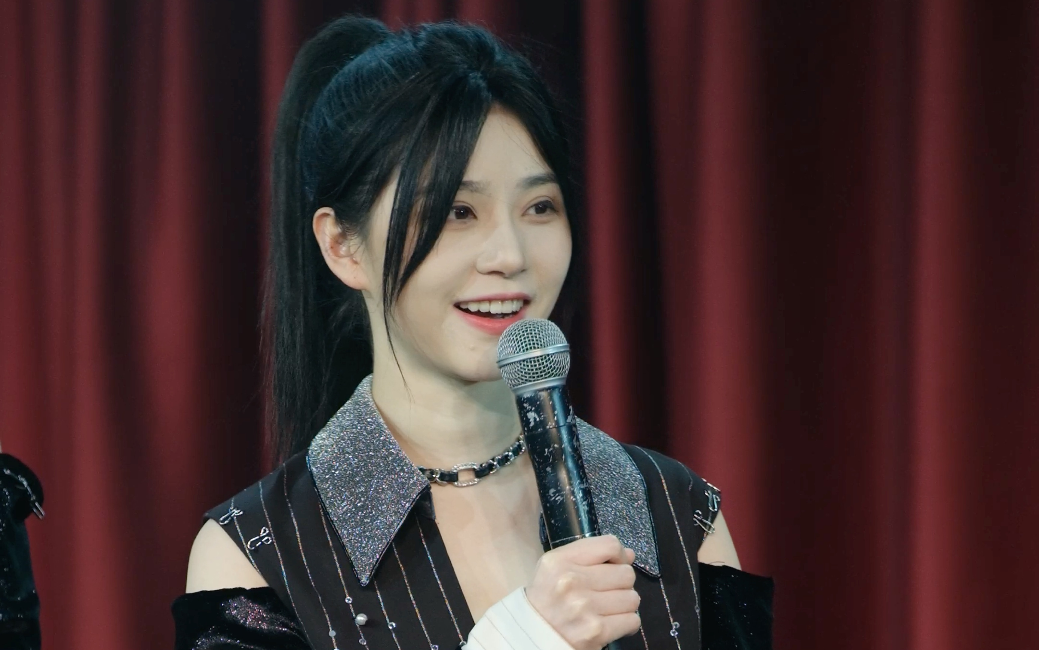 【snh48何阳青青】20231230 交x点新公演首演第二场 mc1 focus