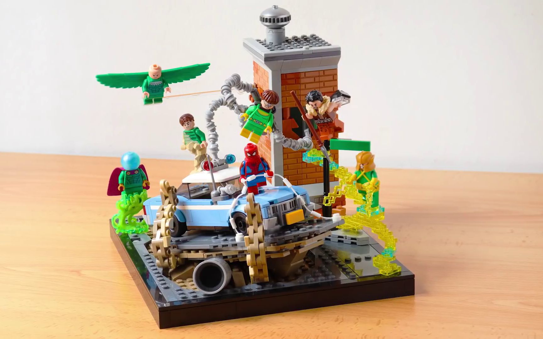 乐高moc场景:蜘蛛侠大战险恶六人组