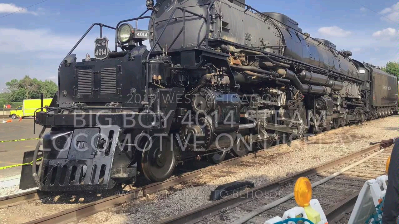 世界现存最大蒸汽机车-大男孩