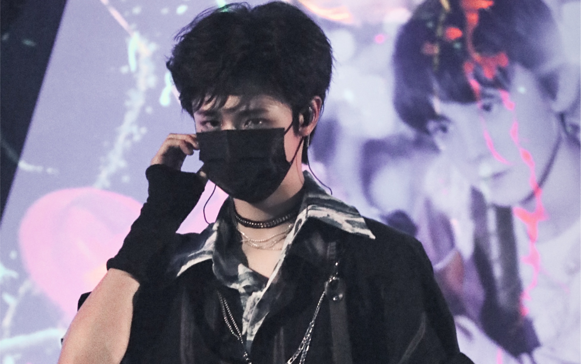 tf家族三代练习生改编版《四面楚歌》朱志鑫三机位直拍_哔哩哔哩_bili