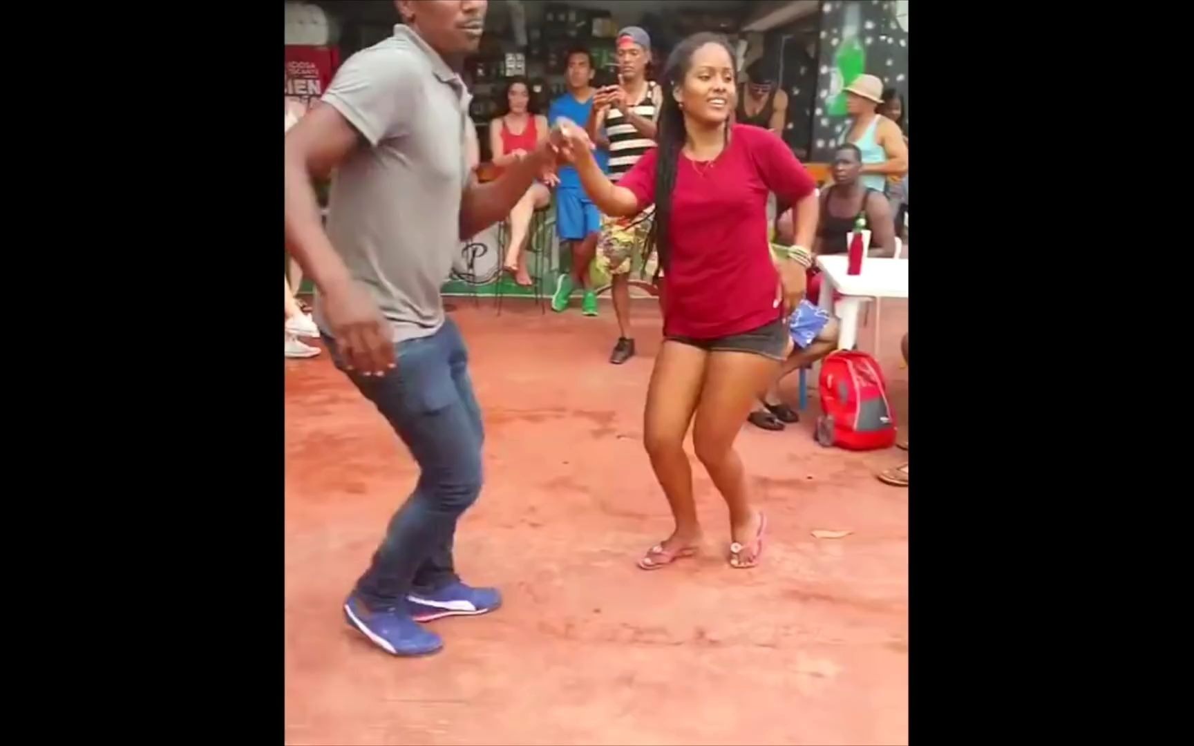 [图]Bailando Bachata en Bonao Republica Dominicana _ Johanna y Pitufo-TonoI9Fsi-A