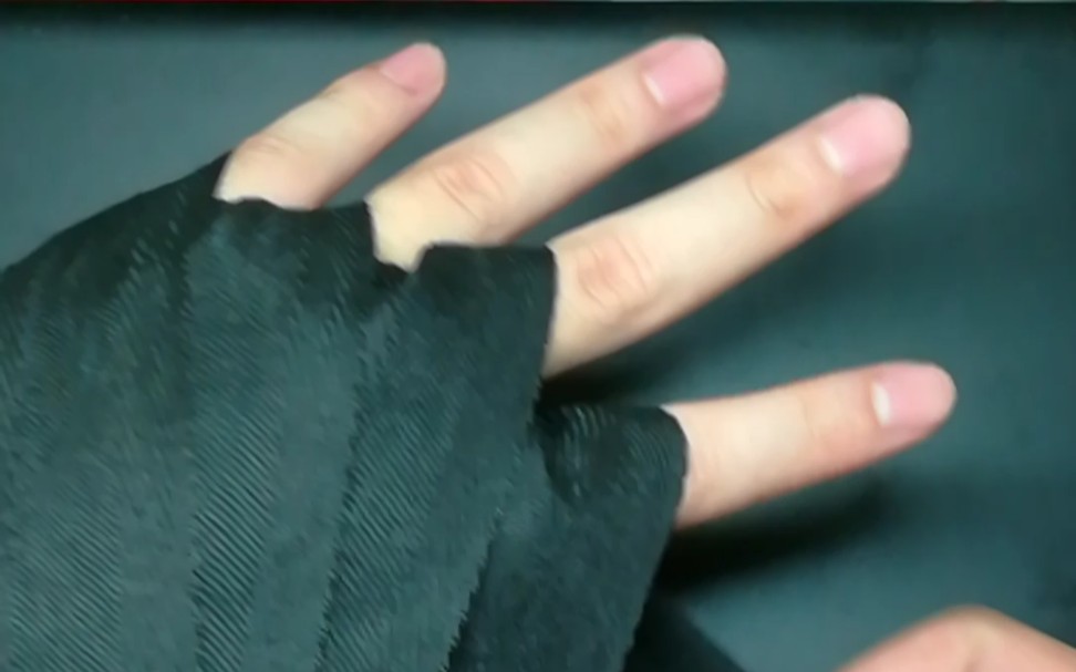 绷带拳击散打的三米缠手绷带绑法教学1