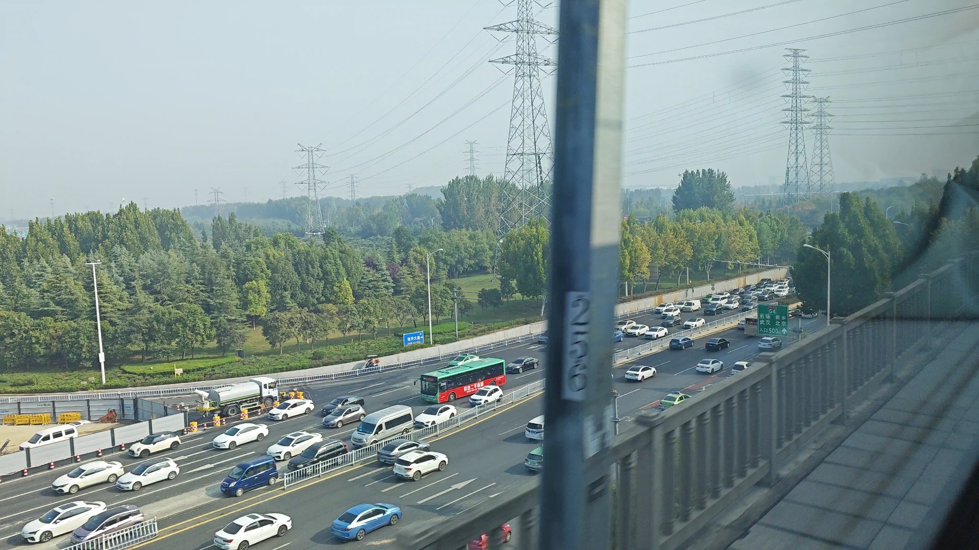 10.26 c2864 郑州东-贾鲁河站 左侧 原速