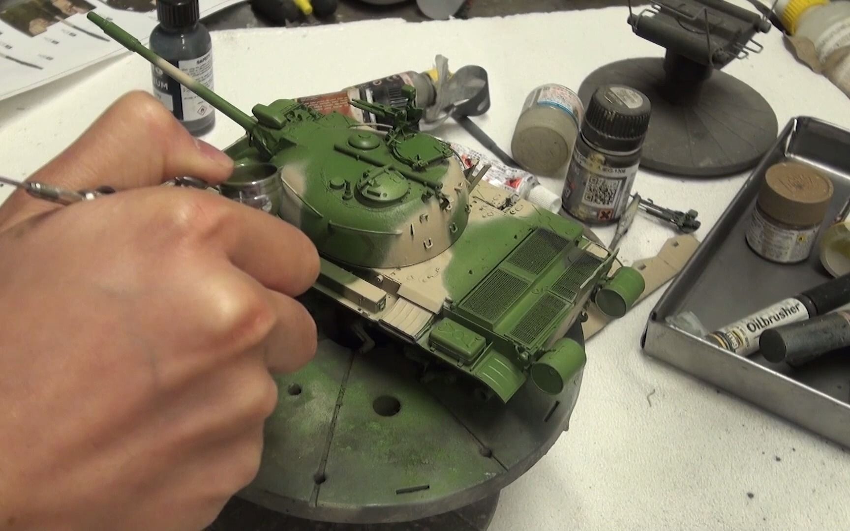 小号手 1/35 解放军62式轻型坦克  模型制作