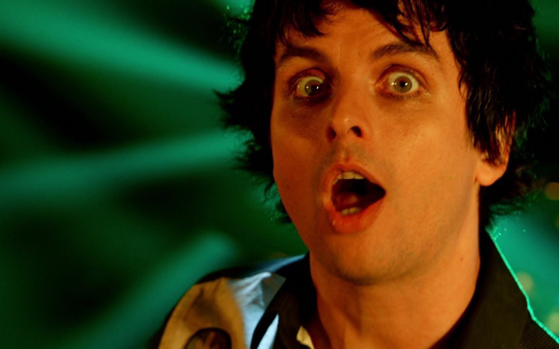 【Green Day】Kill The DJ [Official Video]