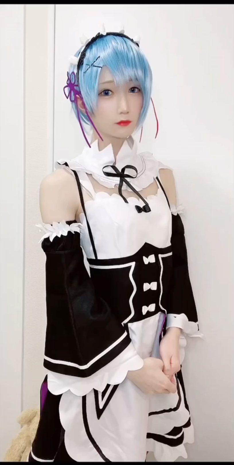 女装大佬cosplay雷姆也太漂亮了吧