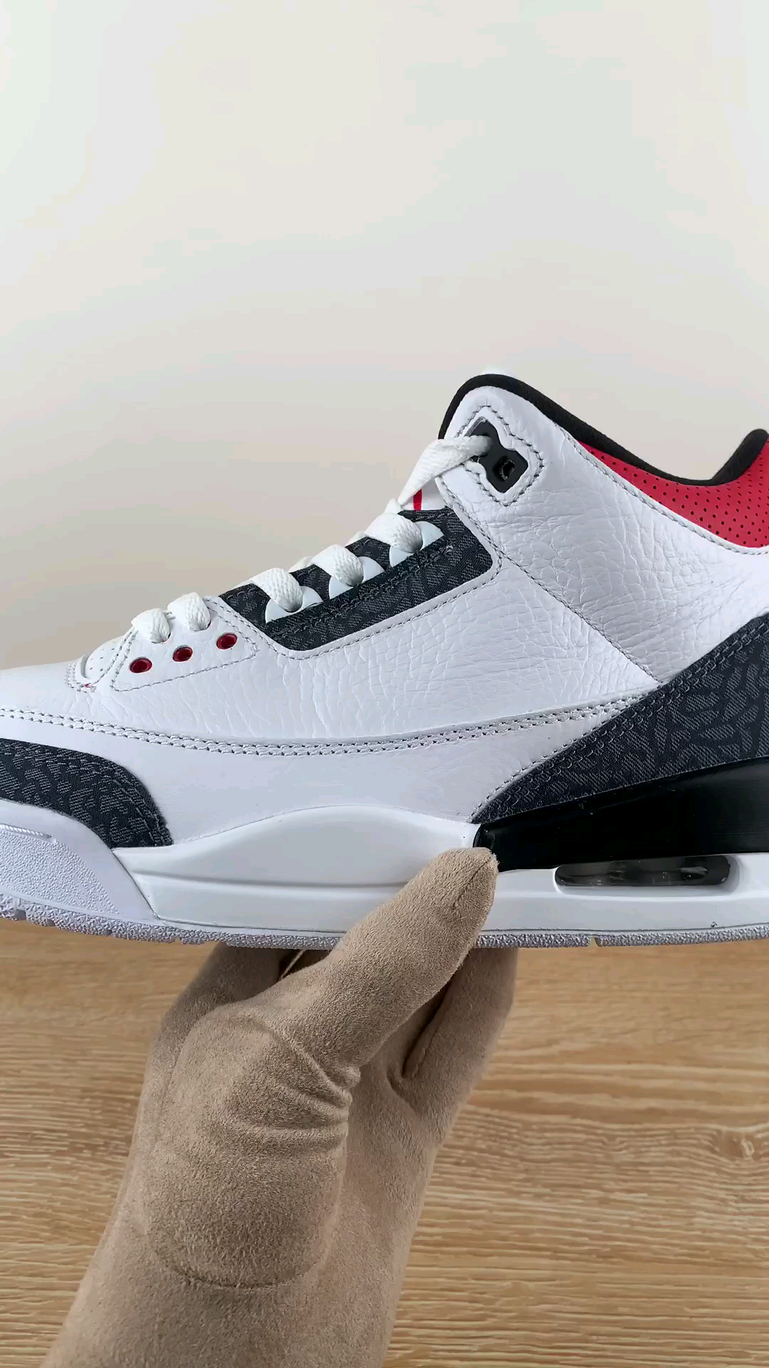 明星同款日限aj3火焰红