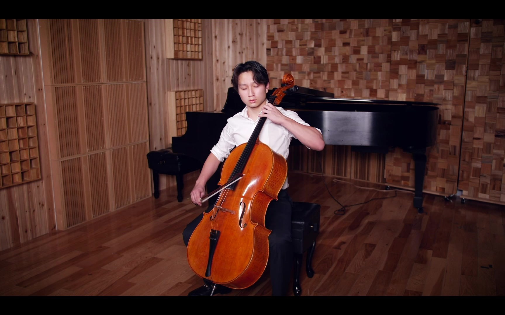 [图]Bach Cello Suite No.3 - Prelude 巴赫第三号大提琴组曲