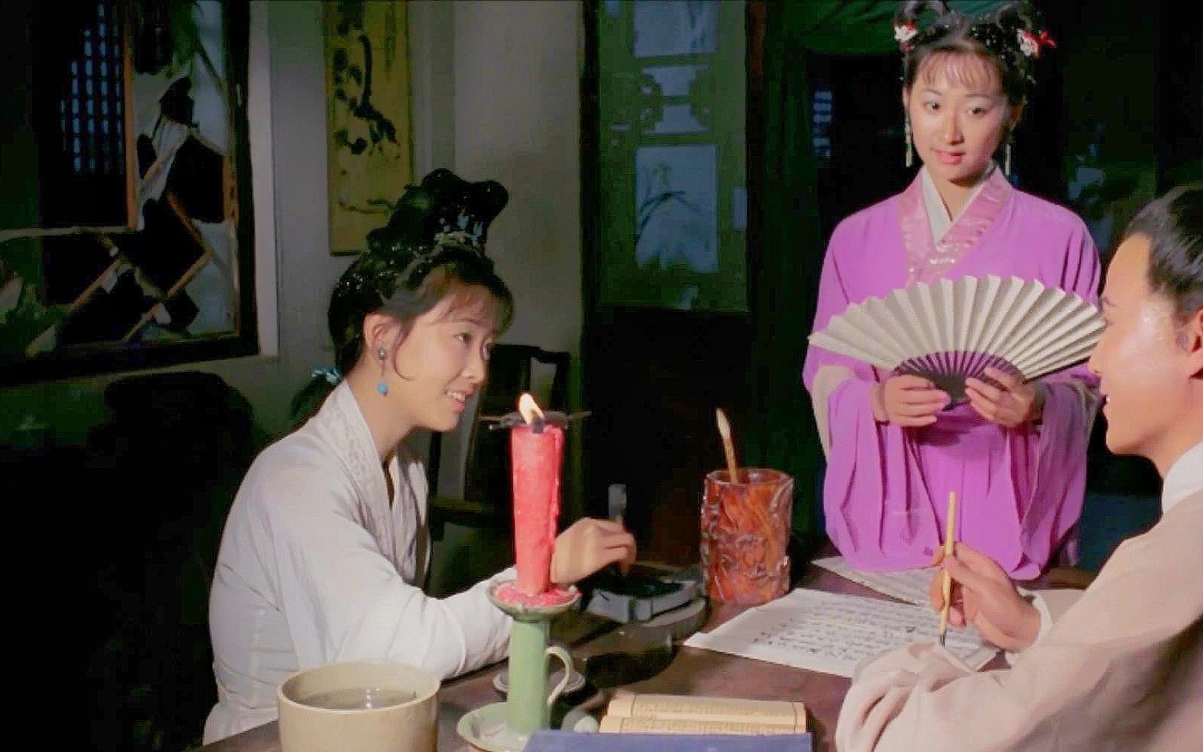 书生住进鬼宅与鬼为伴,花式操作收服两女鬼,历经磨难抱得幸福_哔哩哔哩_bilibili