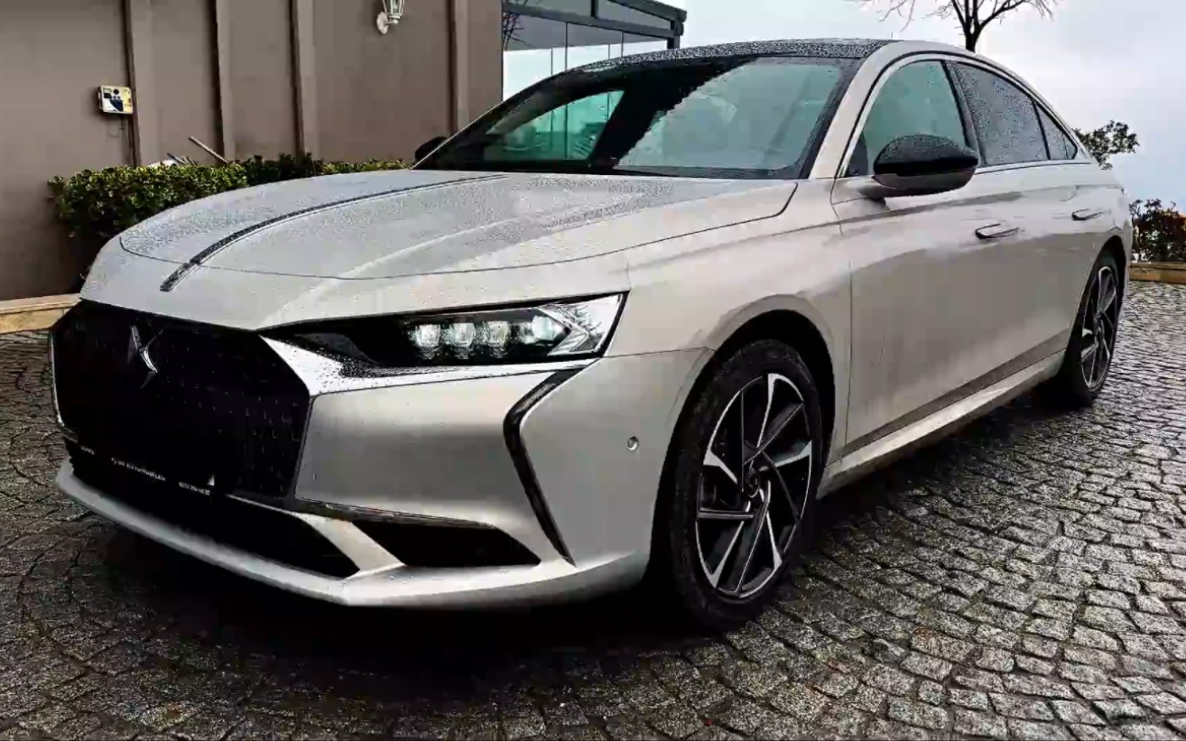 new ds 9 e-tense 250