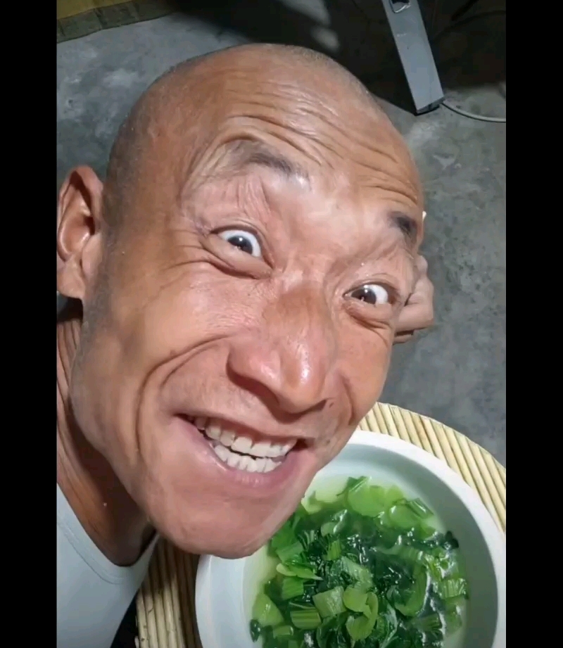 笑梗不笑人,冬泳怪鸽真男人