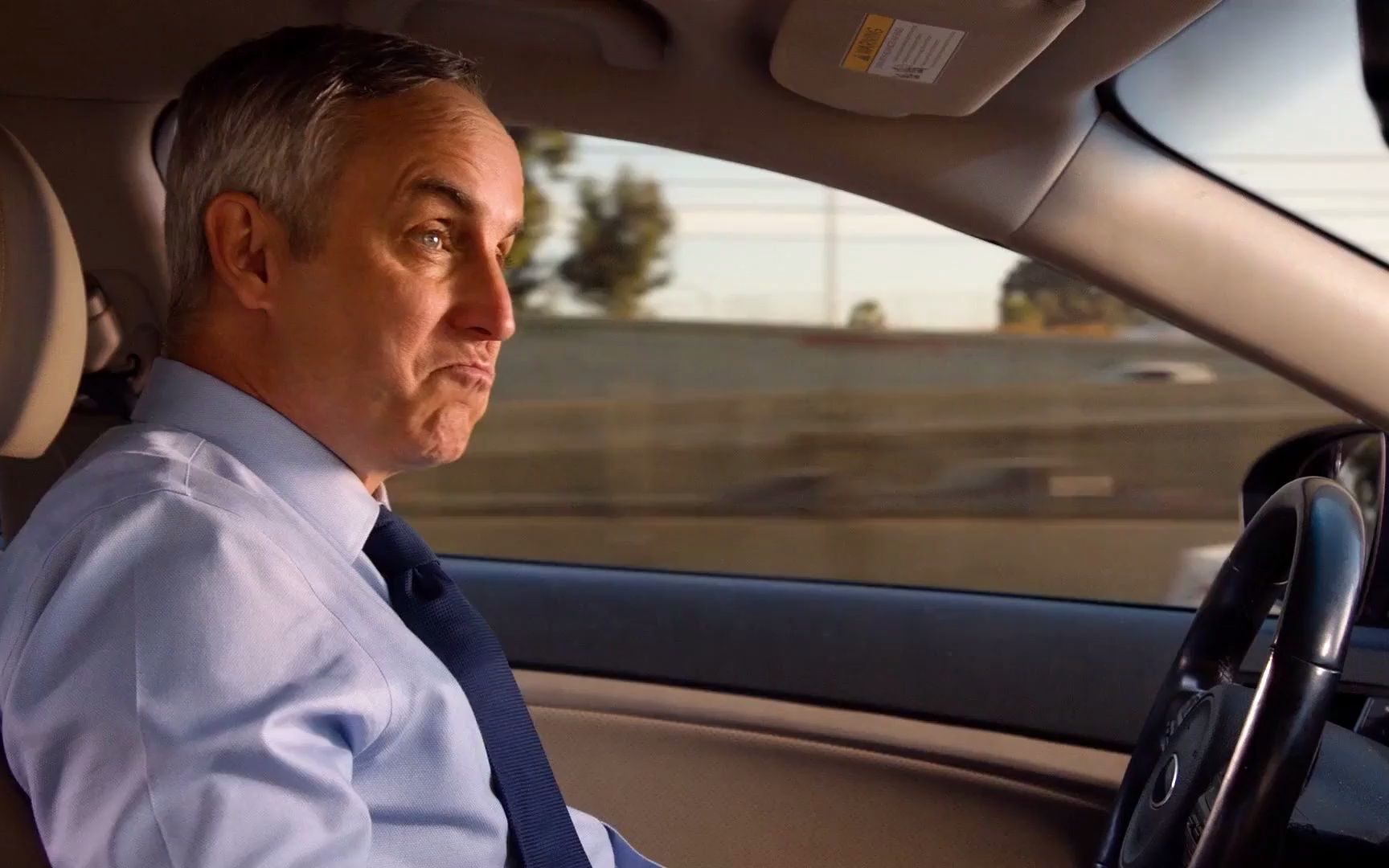 高分美剧《紧急呼救》你相信自动驾驶吗?