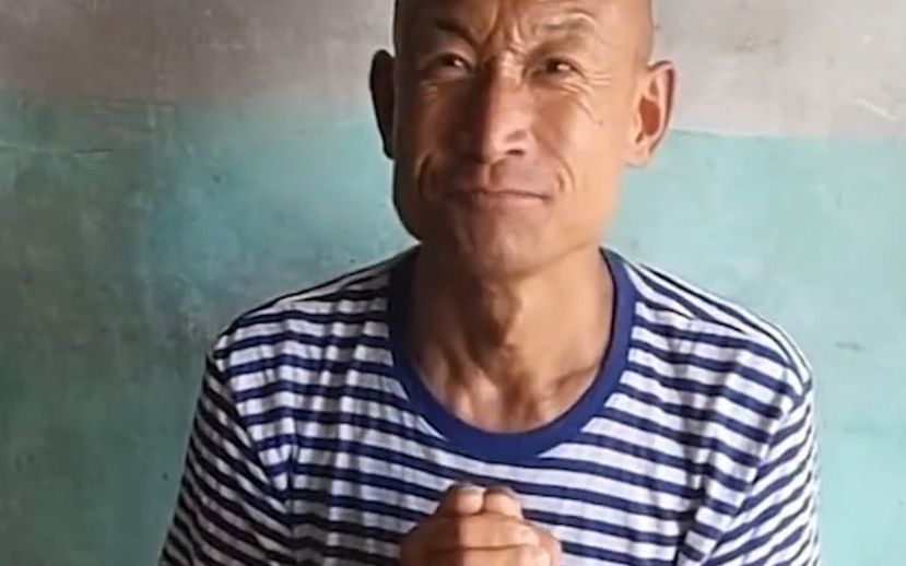 他叫黄春生,是野火烧不尽,春风吹又生的春风