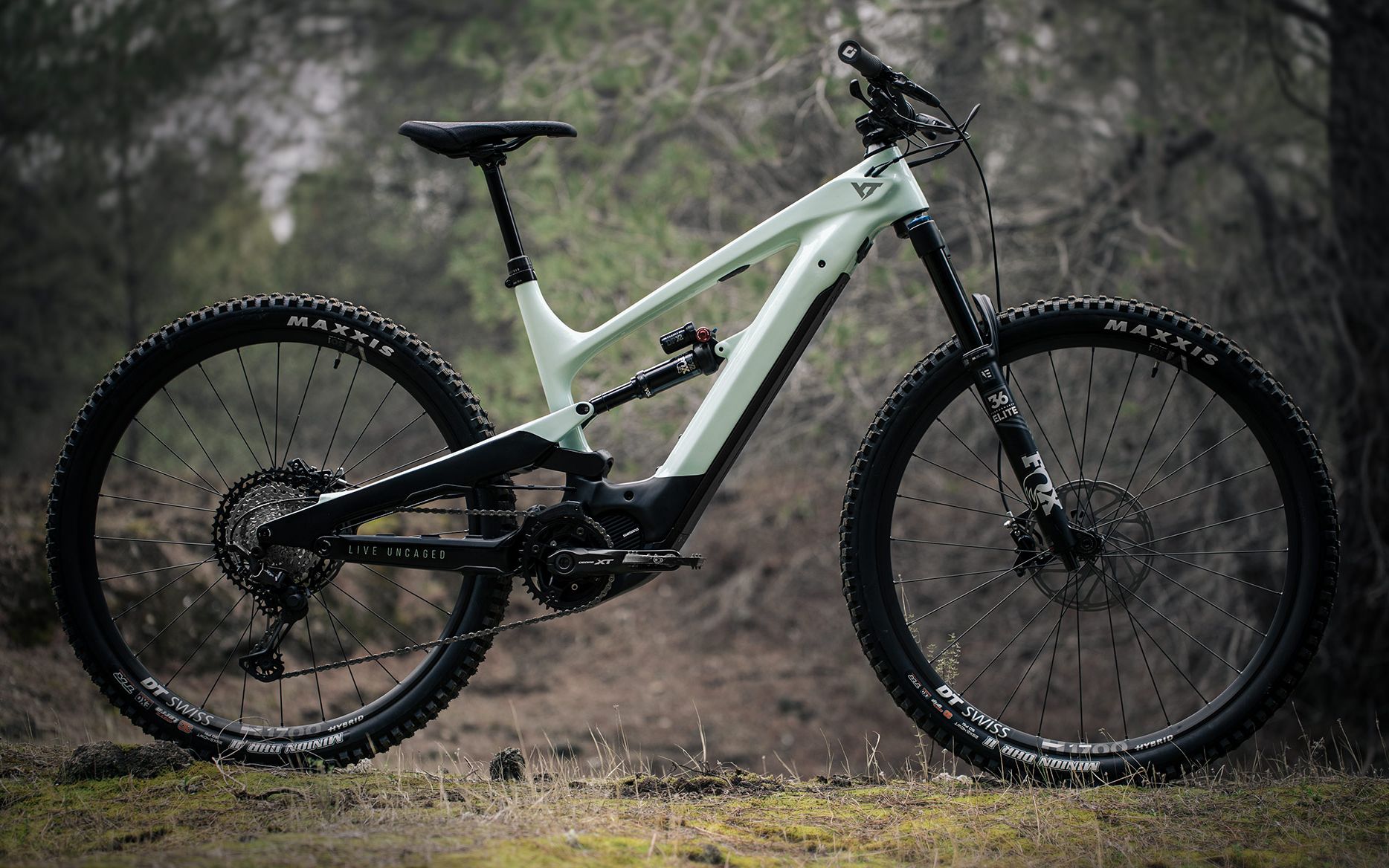 最好看的装车丨电助力山地车ytdecoy