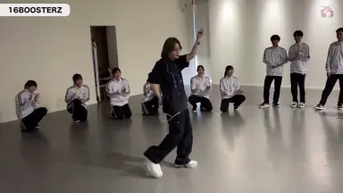 山本彰吾 クッション JUMP AROUND ジャパラン