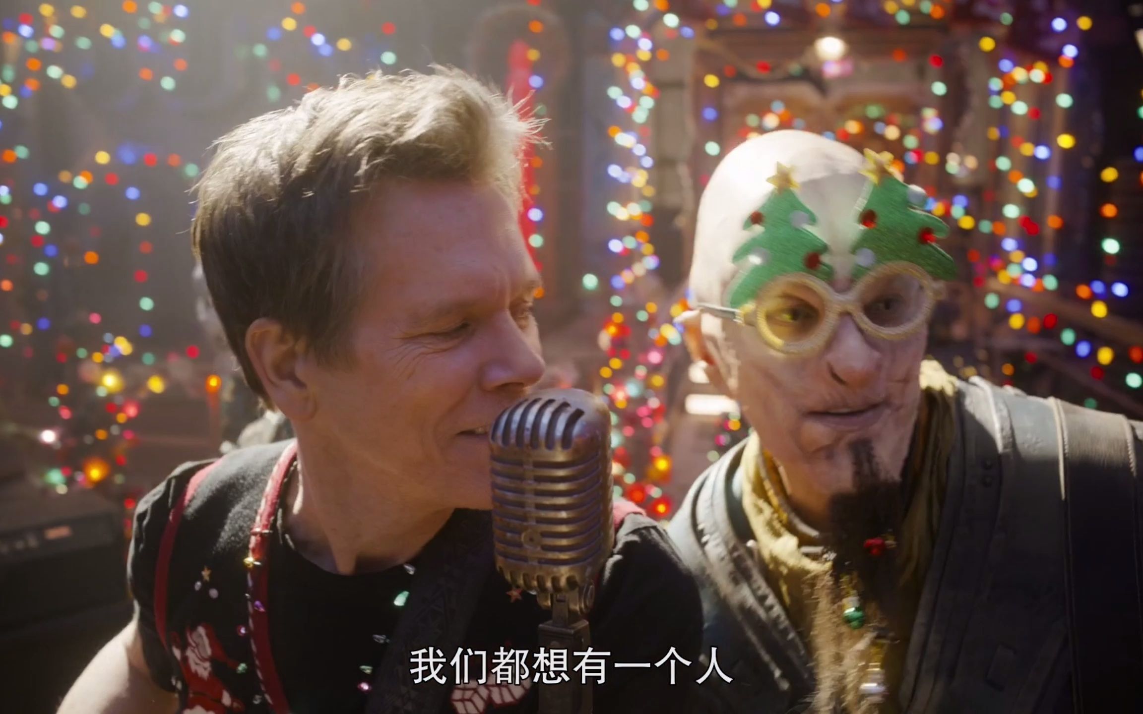 [图]银河护卫队：圣诞特别篇 -《Here It Is Christmastime》 - Kevin Bacon/Old 97's