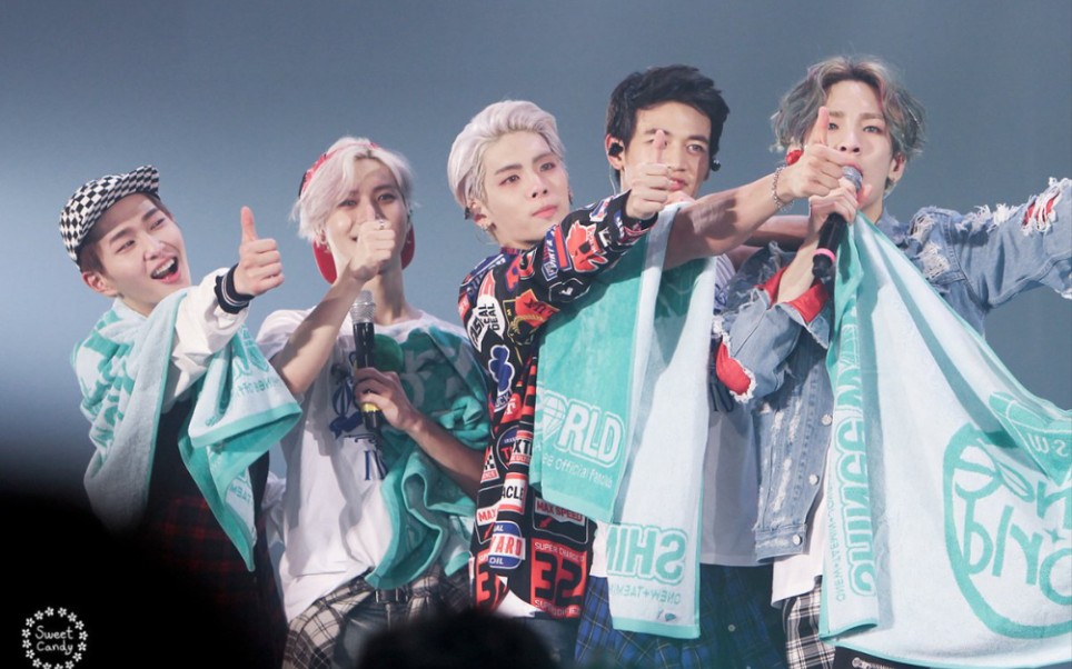 【shinee】呀!还有人没听过view吗?夏天就应该听view啊