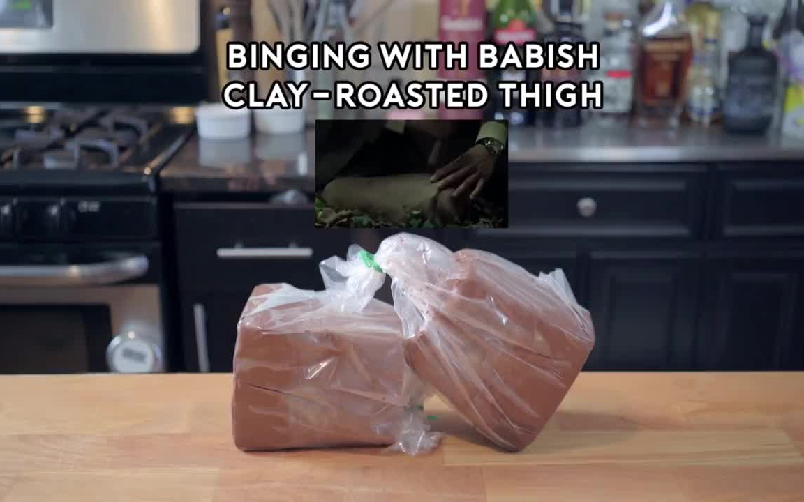 【Binging with Babish】万圣节特辑:双面人魔之陶土烤腿、烤骨髓(中字)哔哩哔哩bilibili