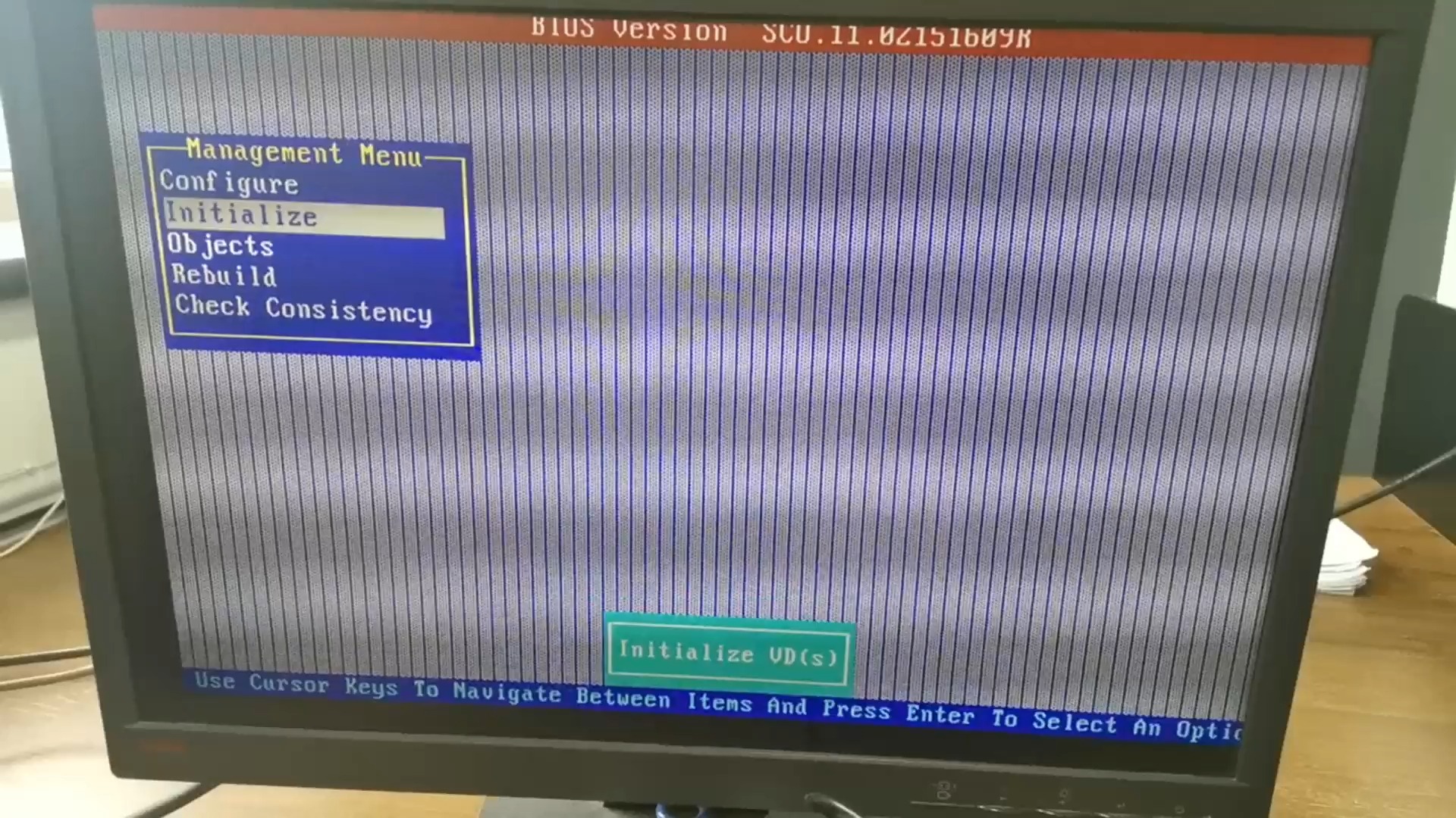 ThinkServer TD340服务器测试板载RAID,安装WindowsServer2022