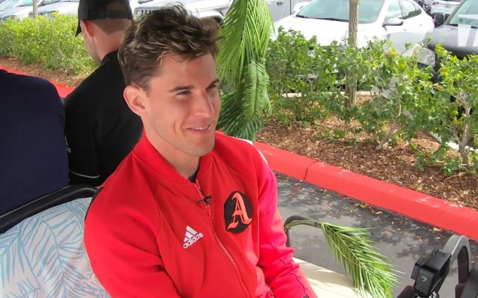 蒂姆在iw接受tennis channel采访_哔哩哔哩 (゜-゜)つロ 干杯~-bili