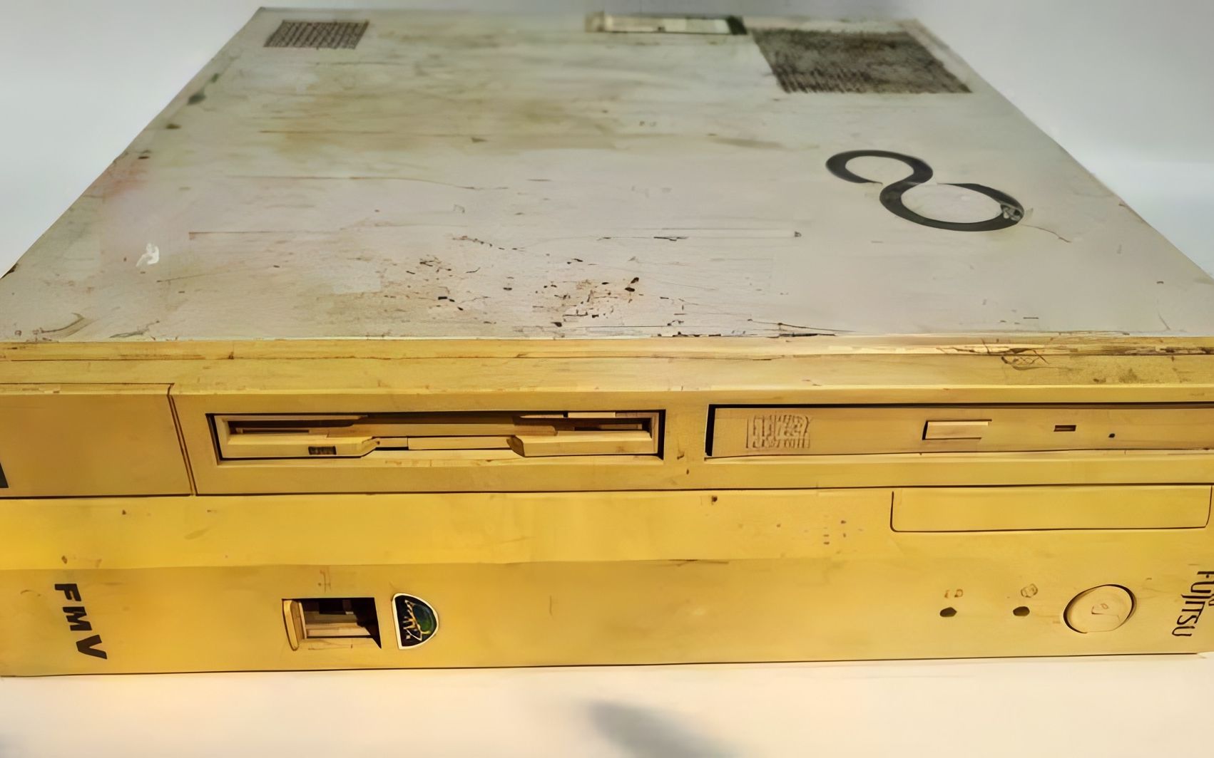 翻新一台20年前的电脑,当画面出现的那一刻,满满的童年回忆!