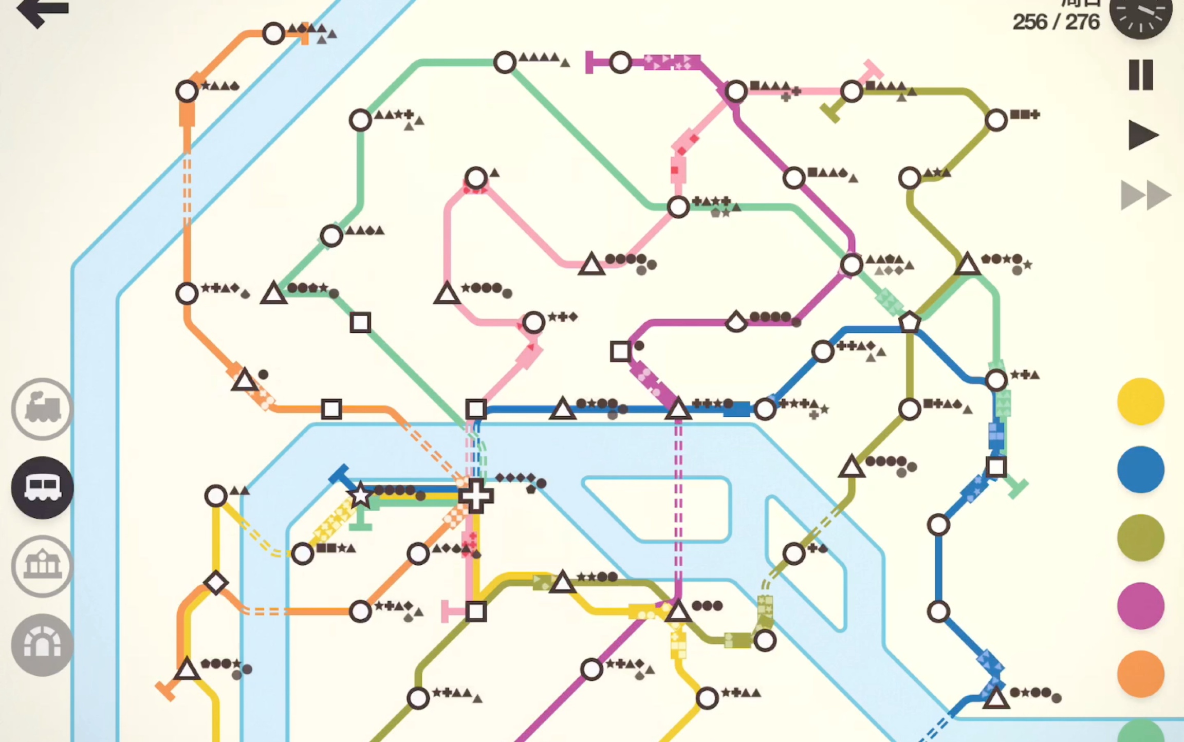 【迷你地铁】开放模式,巴黎272分,真实巴黎地铁应该比这个复杂很多吧