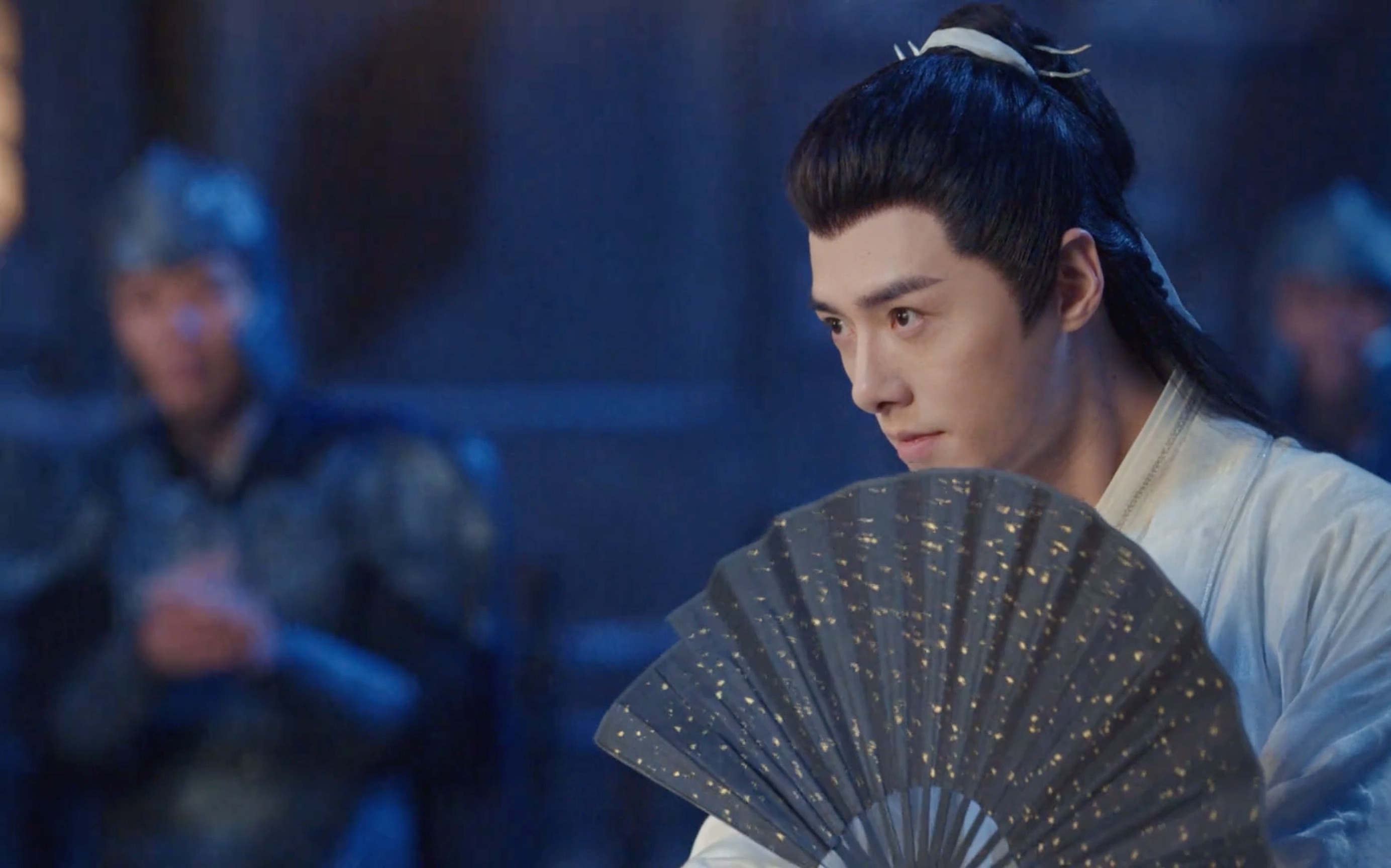 我出息了,我会剪视频了!方逸伦/于十三个人开屏转圈圈合集