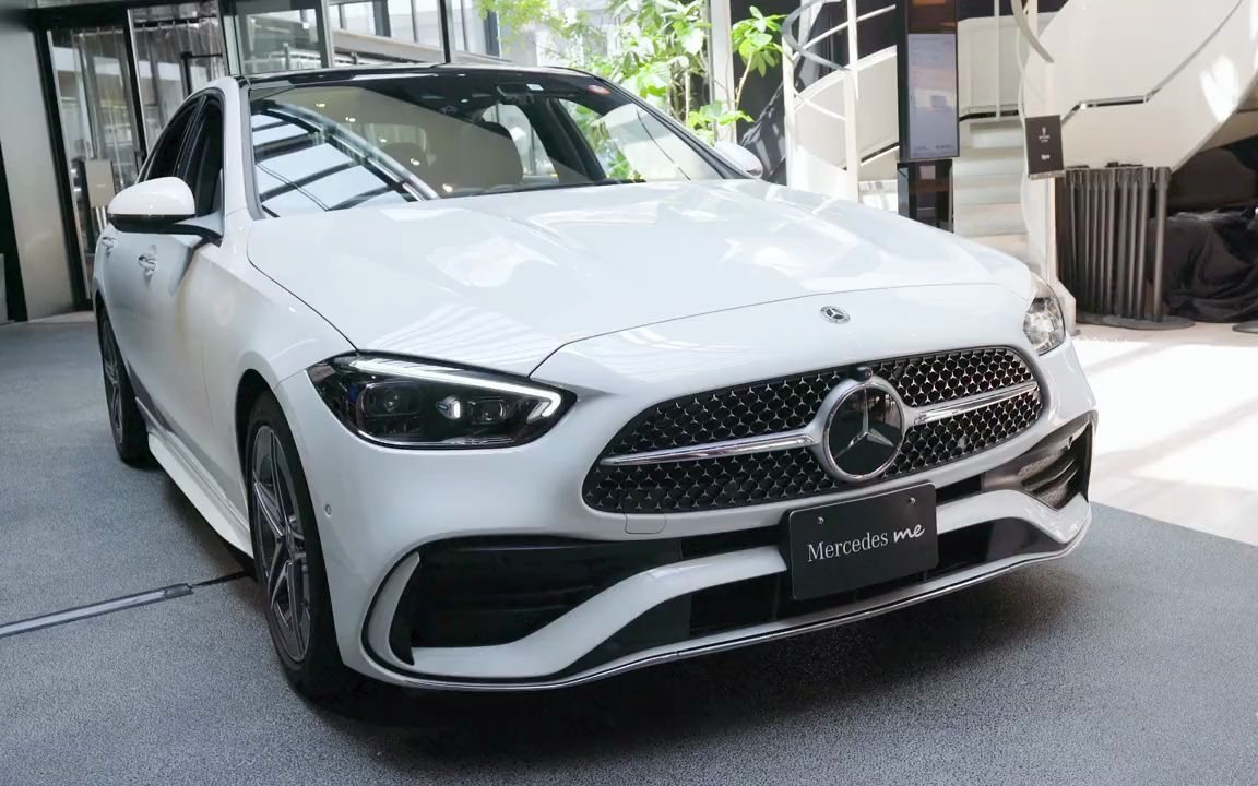 2022款奔驰c200静态体验,这颜值给我一个不买的理由!