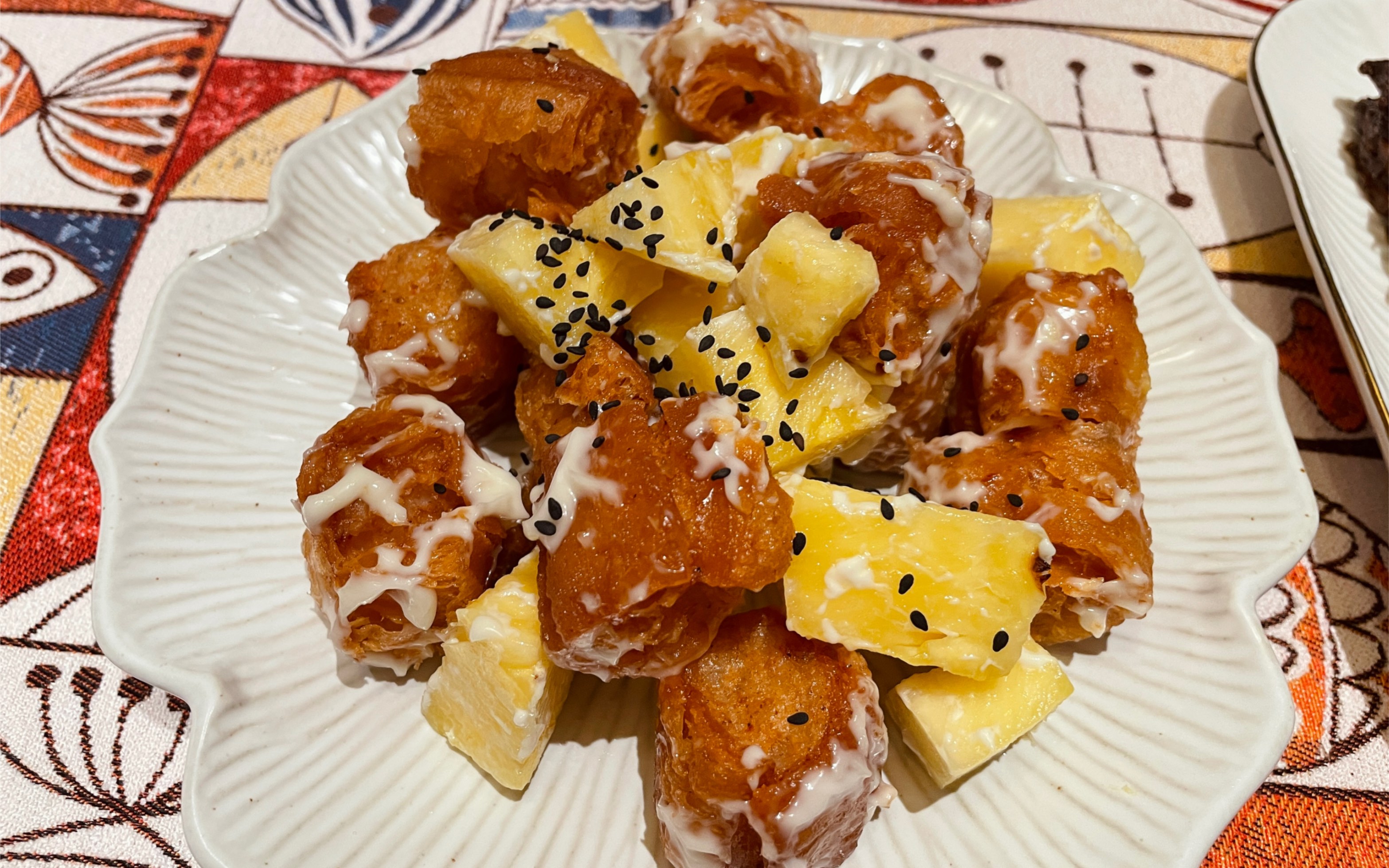 酸甜可口的菠萝油条虾,外酥里嫩真好吃～