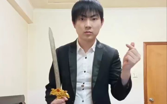 《近卫军深情表白沉默寡言白河愁》豆瓣评分9.