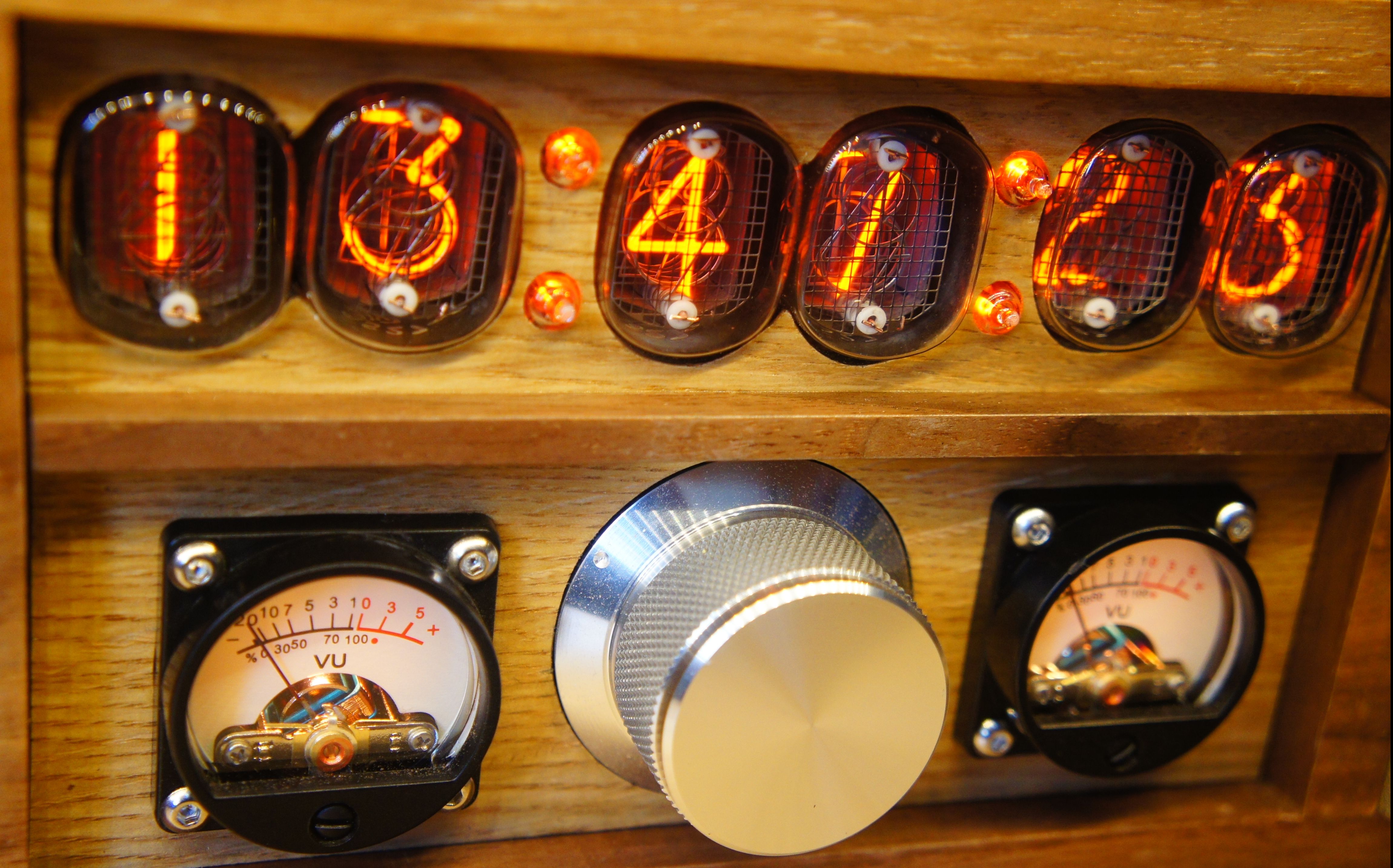 命运石之门 辉光管 蓝牙音箱 自制